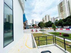Alexandra Road (D3), Warehouse #375768151